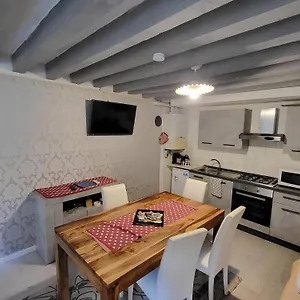 Otto House , Venecia Italia